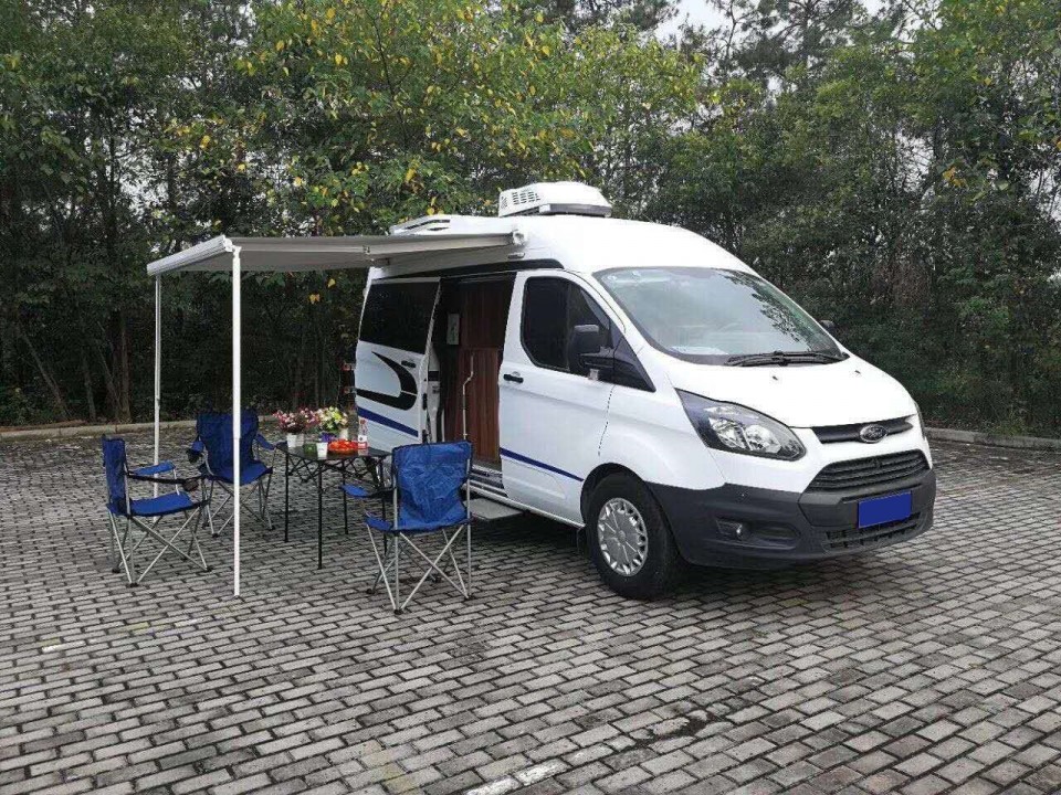 B型房車 全順房車 國產(chǎn)房車報(bào)價(jià)15271321777