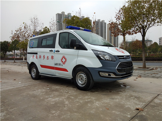 全順V362自動(dòng)檔救護(hù)車