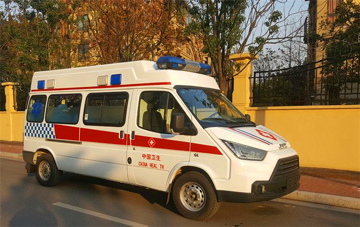 精神病院專用轉(zhuǎn)運(yùn)型救護(hù)車_江鈴特順長(zhǎng)軸高頂精神病醫(yī)院專用救護(hù)車
