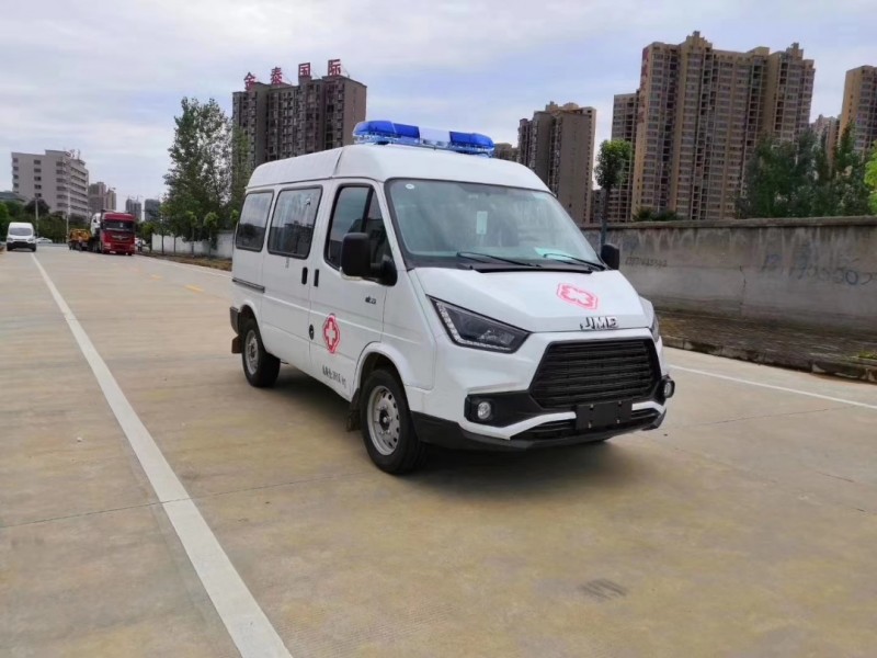 江鈴特順國六救護(hù)車