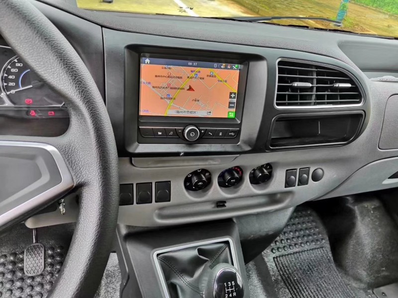 特順國六救護(hù)車銷售15271321777