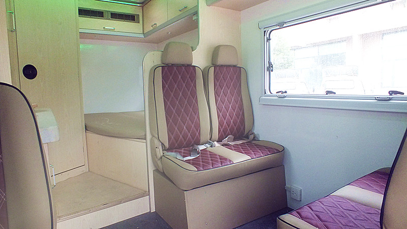 ���S�r(sh��)�а淿܇